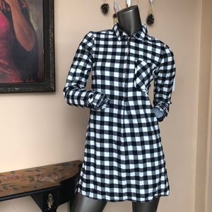 Black and white plaid shirt/skirt 💋